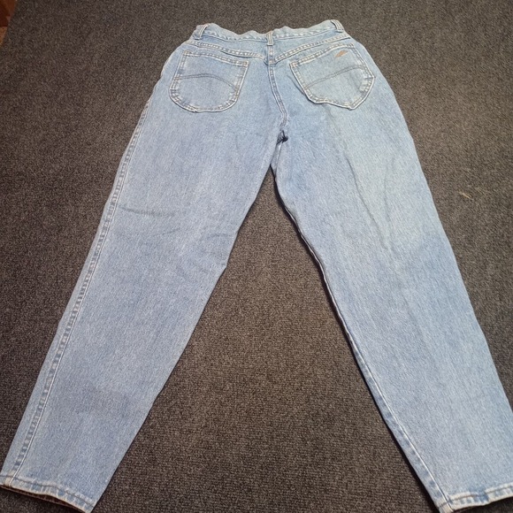Vintage CHIC Jeans Women 12 Average Blue Pleated Button Fly Mom Style Casual Y2K - Picture 4 of 10